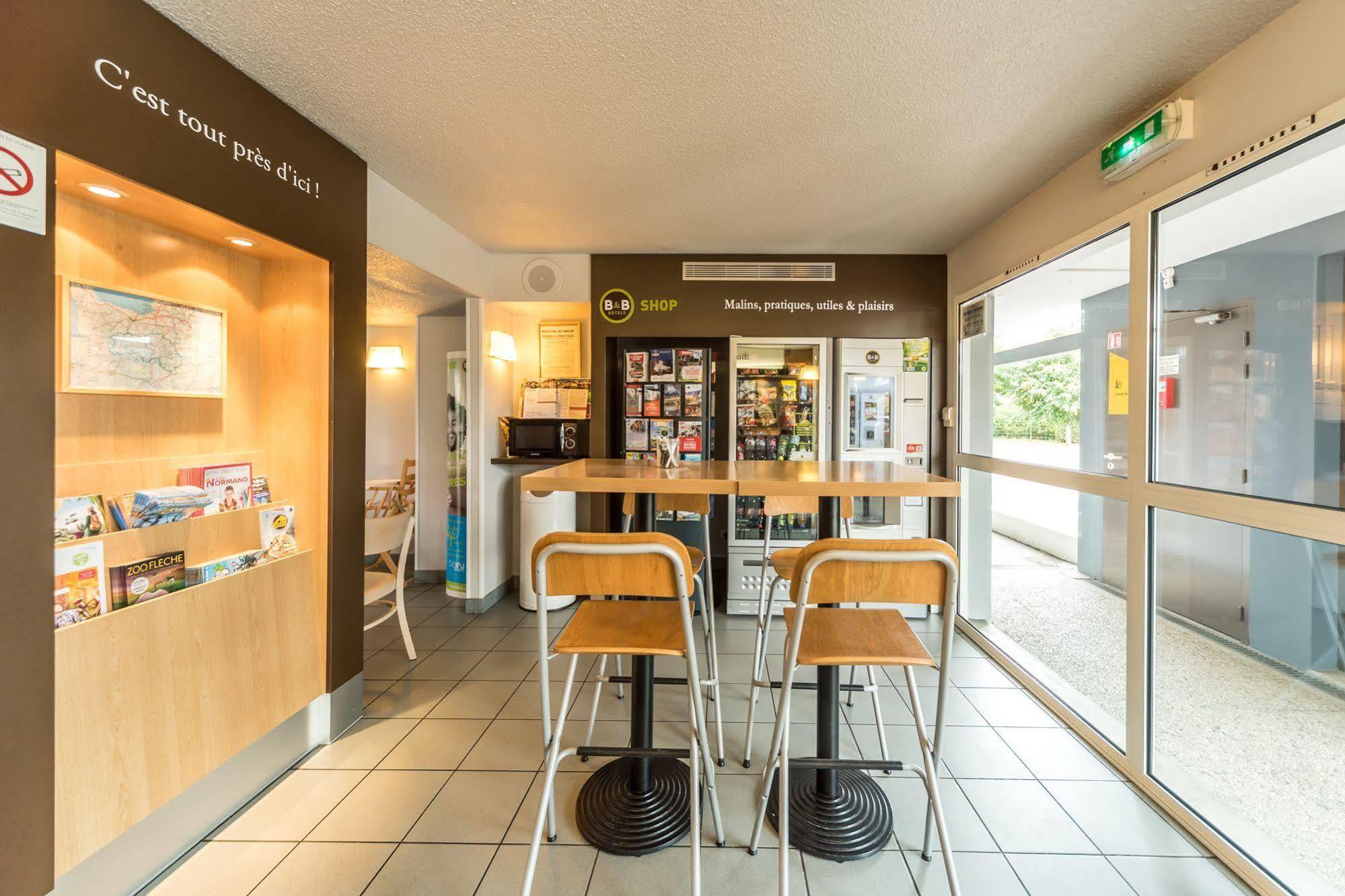B&B Hotel Alencon Nord Zewnętrze zdjęcie